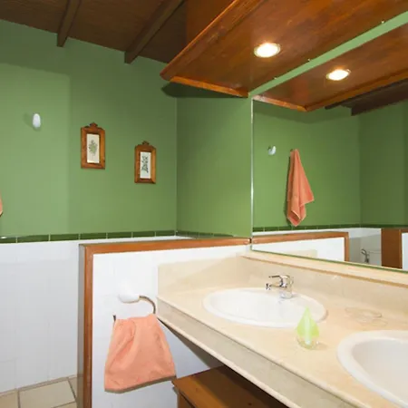 Charming Lanzarote Casa Tingu 3 Bedrooms Heated Private Pool Centre Of Lejlighed